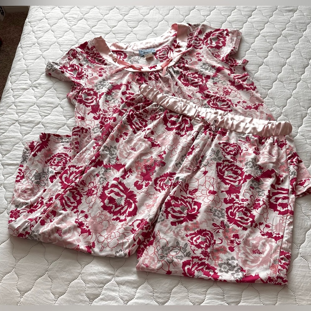 Amanda Page Sleepwear Women’s Pink Floral - Size XXL
